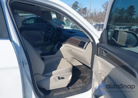 2019 Volkswagen Atlas 3.6L V6 Sel R-Line z USA, uszkodzony, nr VIN 1V2SR2CA3KC591858